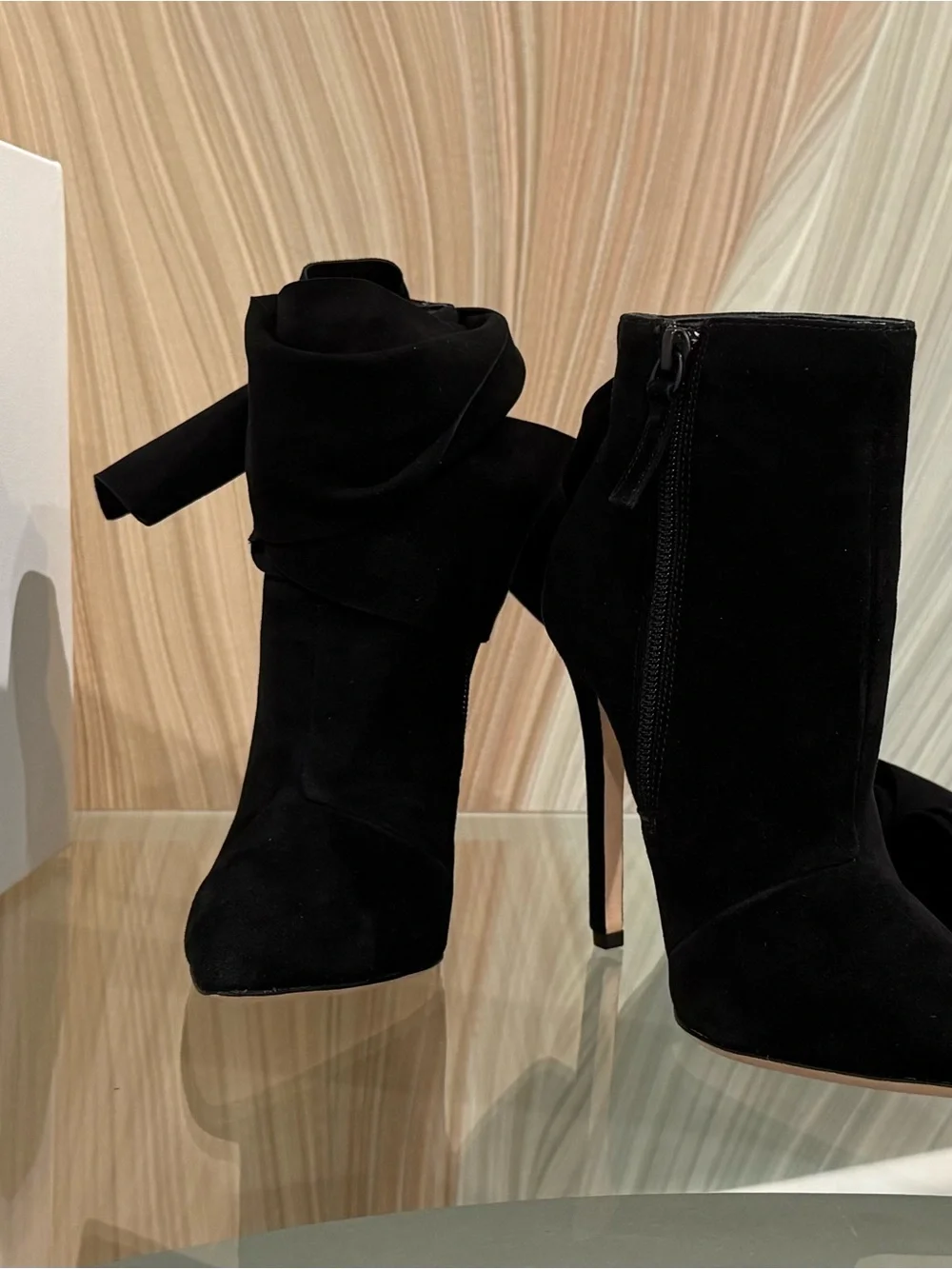 Aminah Abdul Jillil elegant black